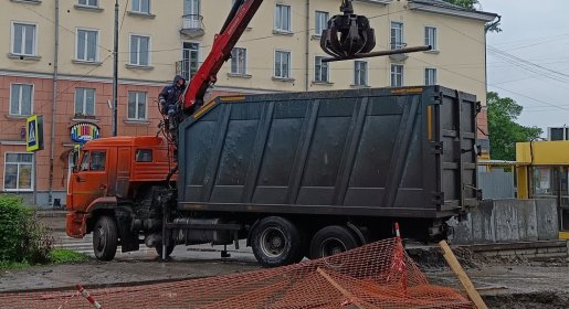 Ломовоз Услуги ломовозов от 2500 руб/час за смену взять в аренду, заказать, цены, услуги - Некрасовское